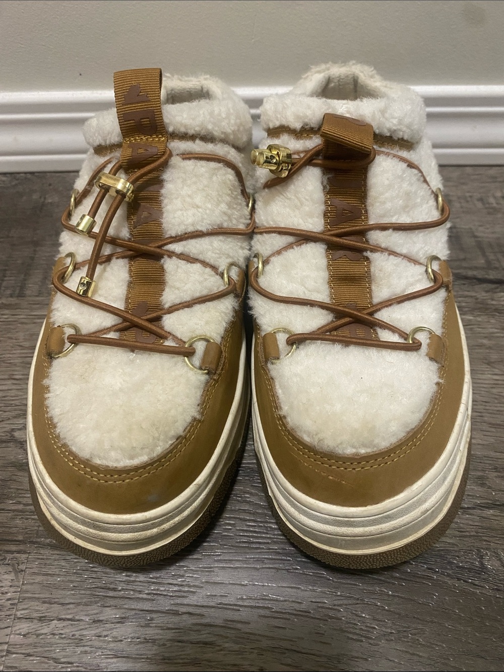 Pajar Sherpa lined shoes